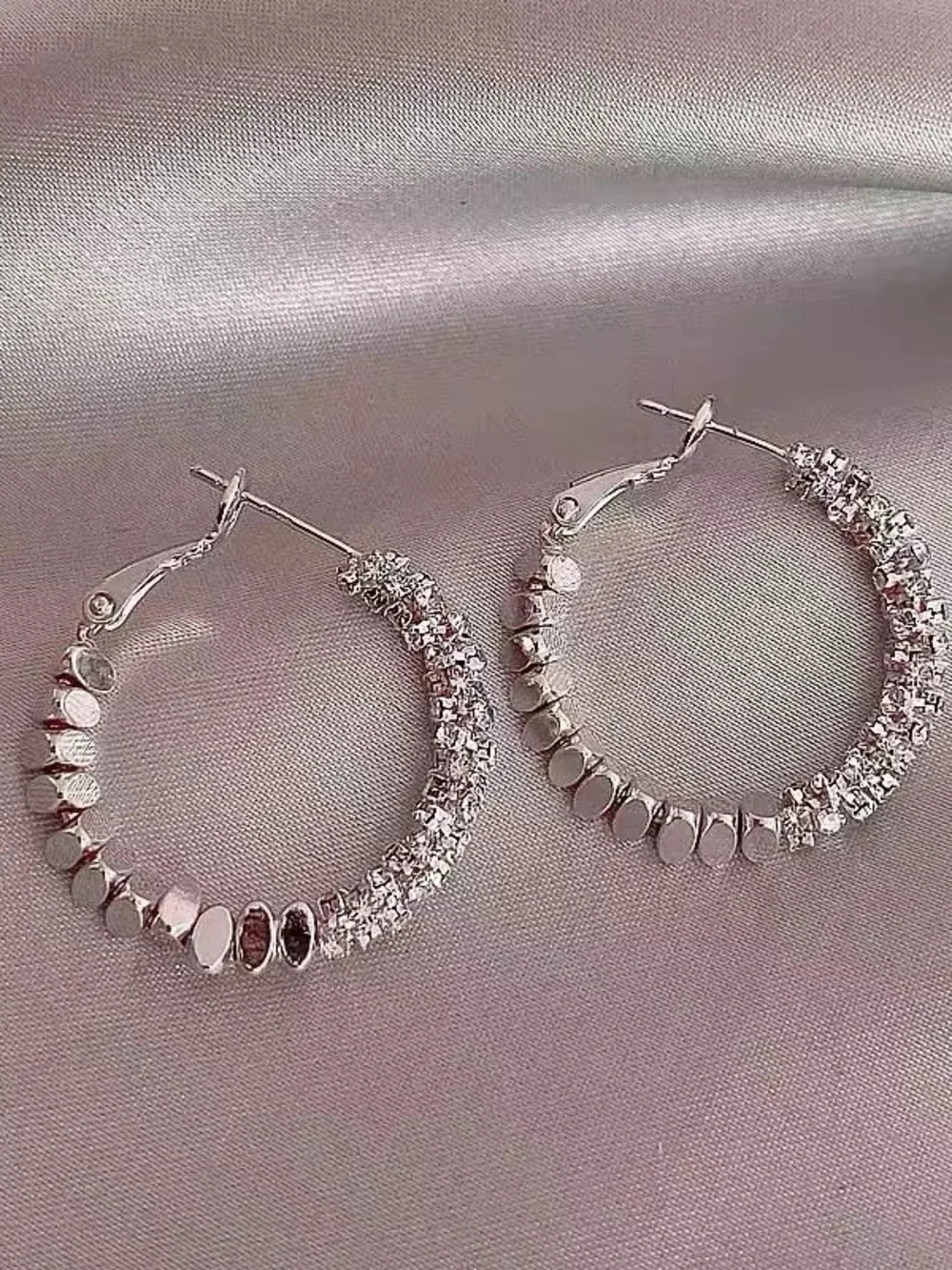 *** Exquisite Classic Gold Crystal Hoop Earrings - Women Jewelry